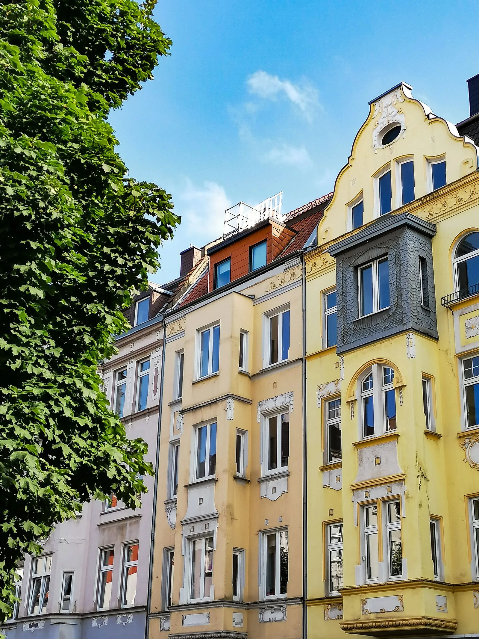 Historische Altbaufassaden im Gründerzeitstil in Dortmund